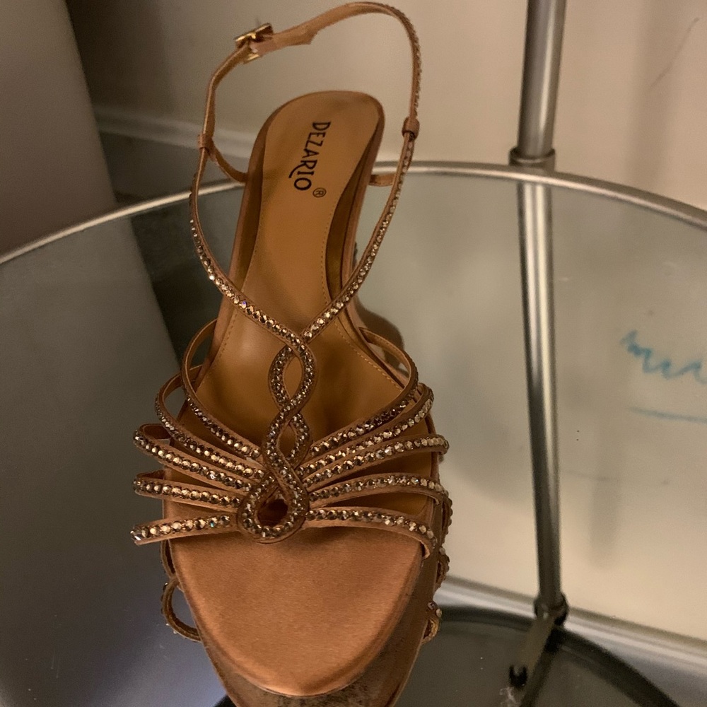 Low heel